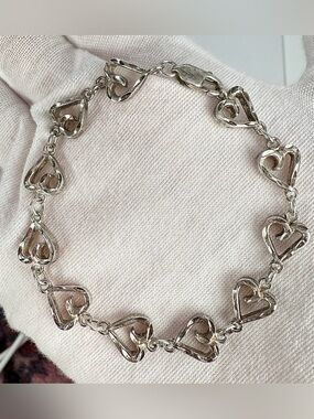 Sterling  Silver Open Heart Link Bracelet!